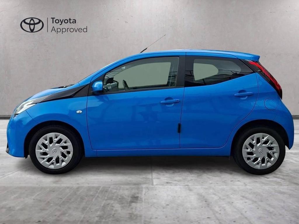 Toyota Aygo 5 Porte 1.0 VVT-i x-play