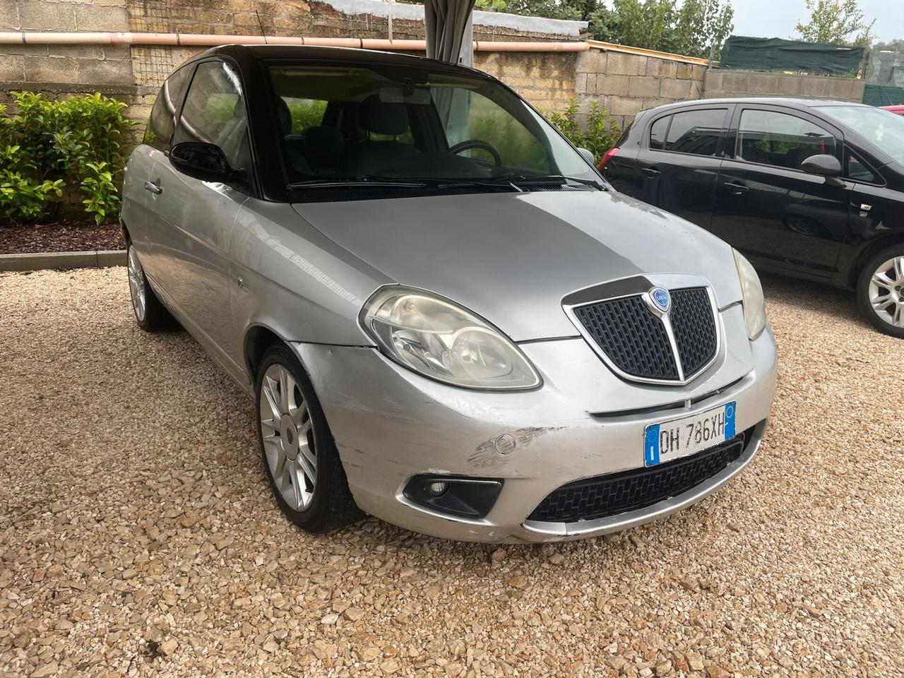 Lancia Ypsilon 1.3 MJT 90 CV