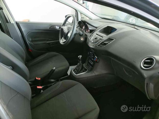 FORD Fiesta 1.0 48 CV 5 porte Neopatentati