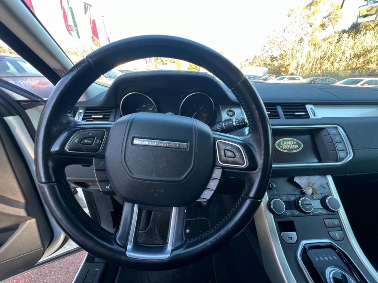 Land Rover Range Evoque 2.0 TD4 180 CV 5p. SE Dynamic