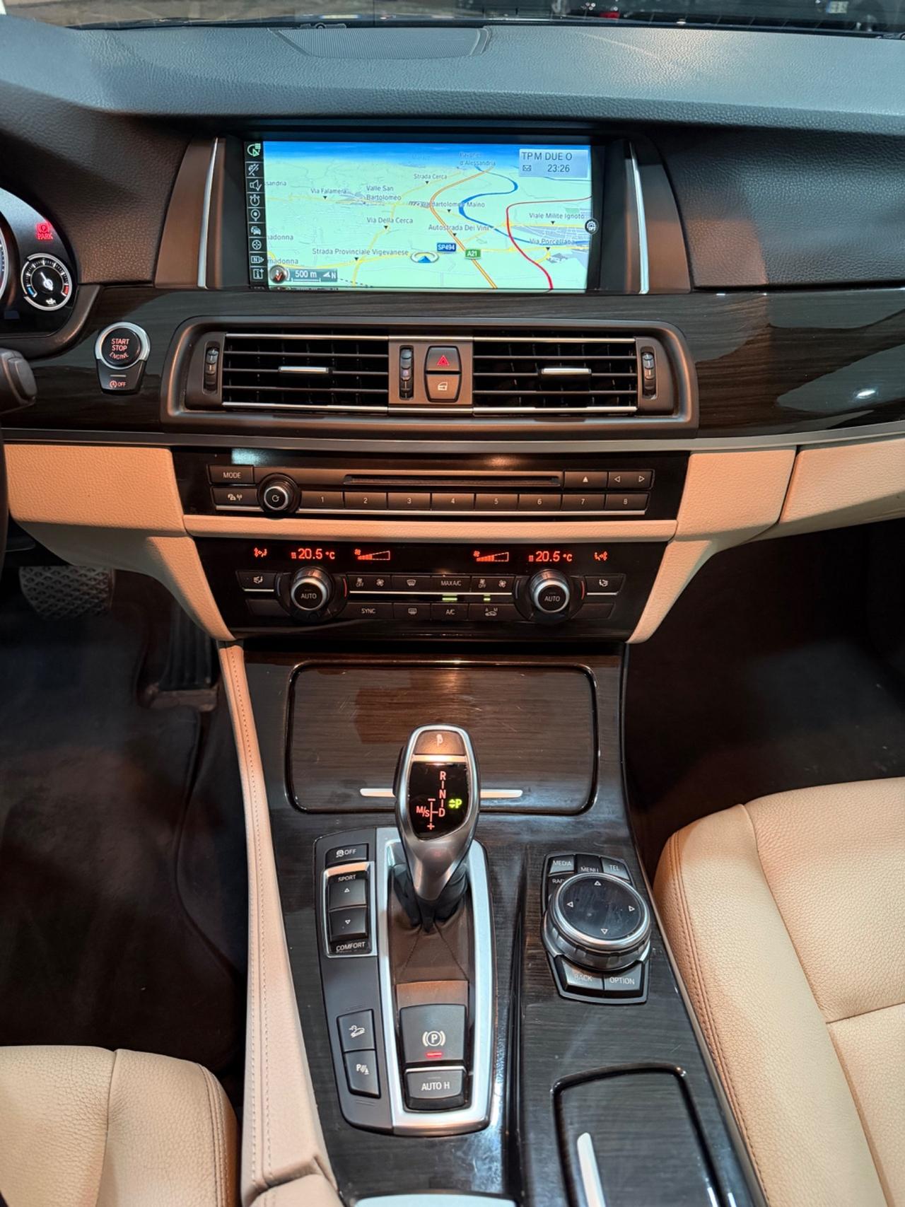 Bmw 525 525d xDrive Touring Luxury
