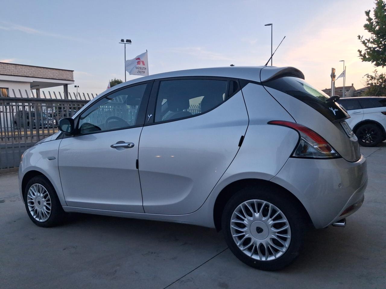 LANCIA Ypsilon 1.300 MultiJet 95cv Km113.000