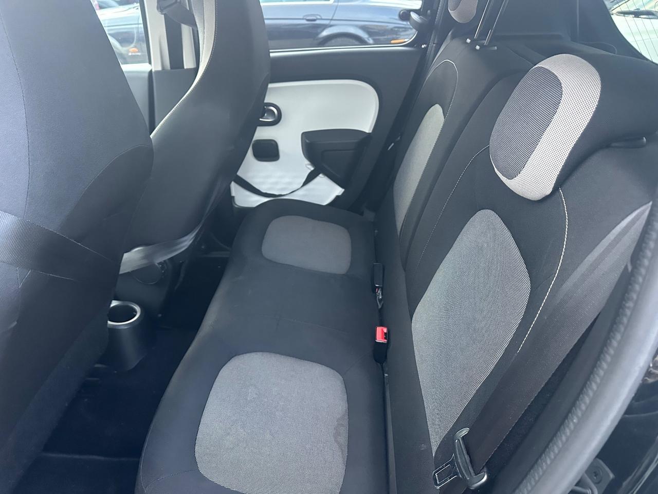 Renault Twingo. 1.0 benzina 2018 12 mesi di garanzia cambio /motore