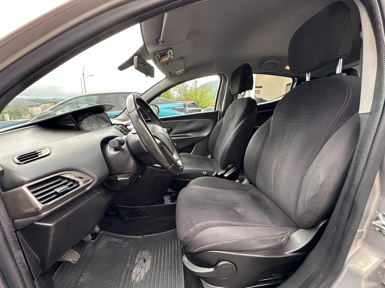 Lancia Ypsilon 5 Porte Ypsilon 1.3 mjt Gold s&s 95cv