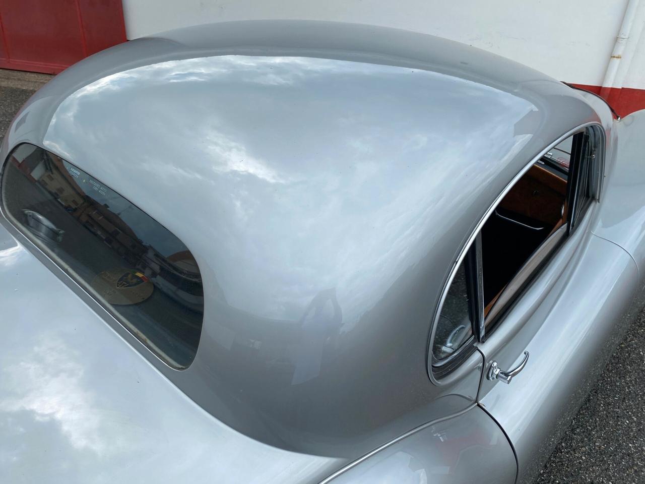 JAGUAR XK120 1953