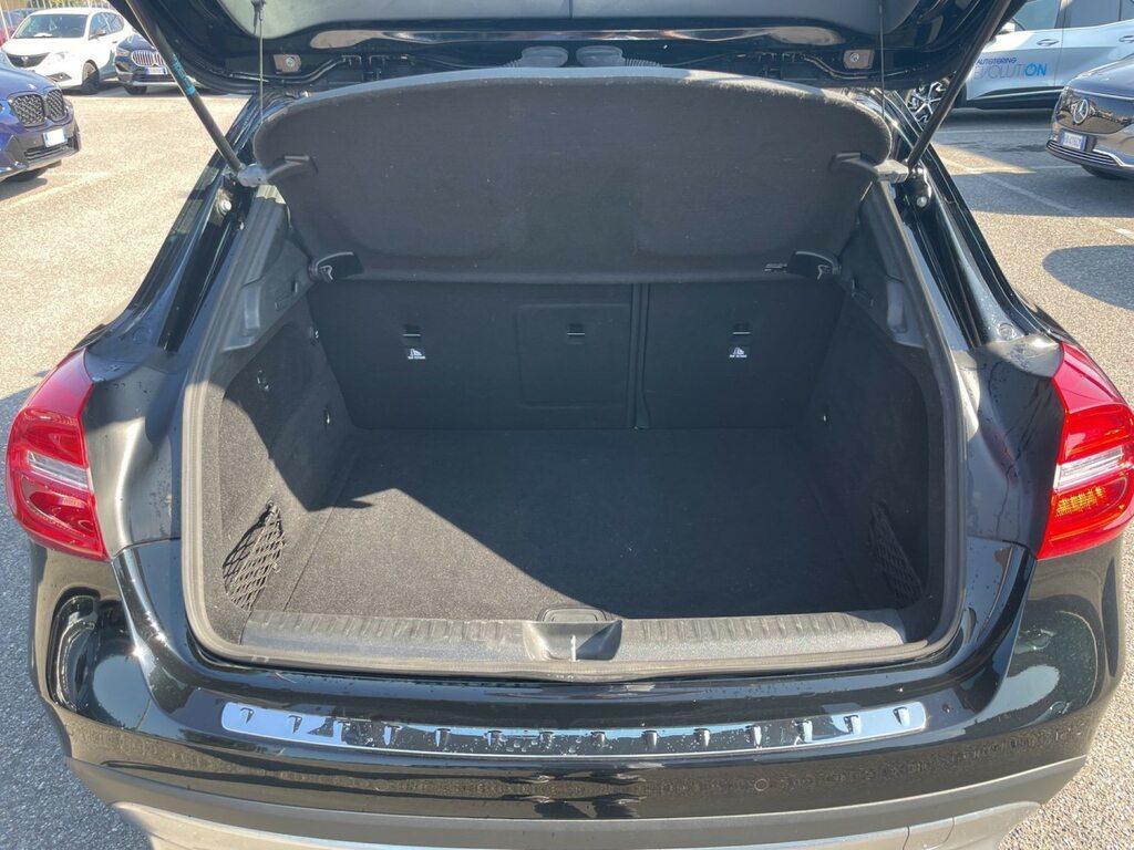 Mercedes GLA 200 200 D Sport 7G-DCT