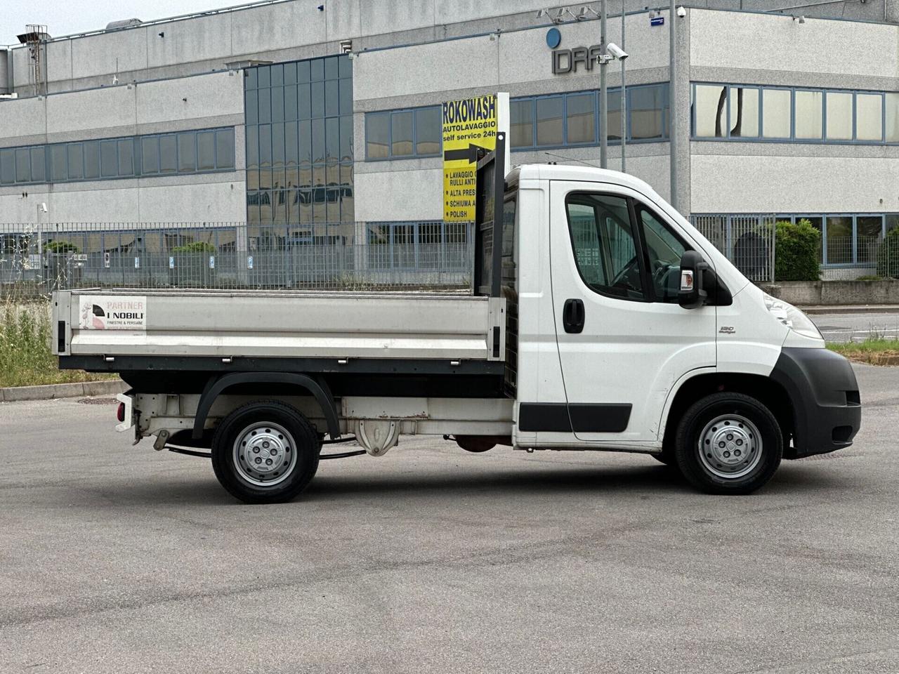 Fiat ducato con cassone corto