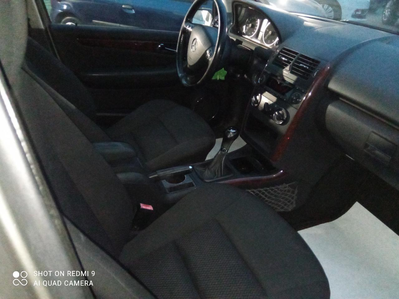 Mercedes-benz A 160 CDI ELEGANCE 5P 82CV