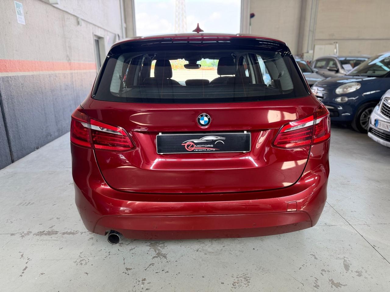 Bmw 218 218i Advantage AUTOMATICO NEOPATENTATI