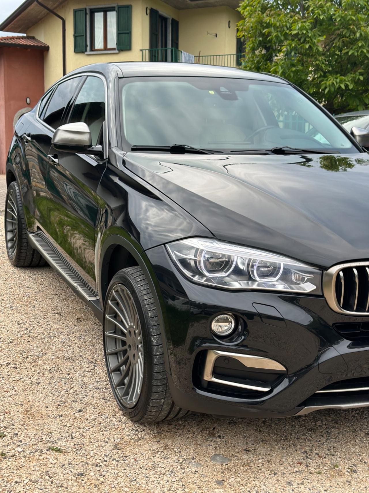 Bmw X6 xDRIVE30d 258CV 21”HARMANN FULLOPT KMCERT