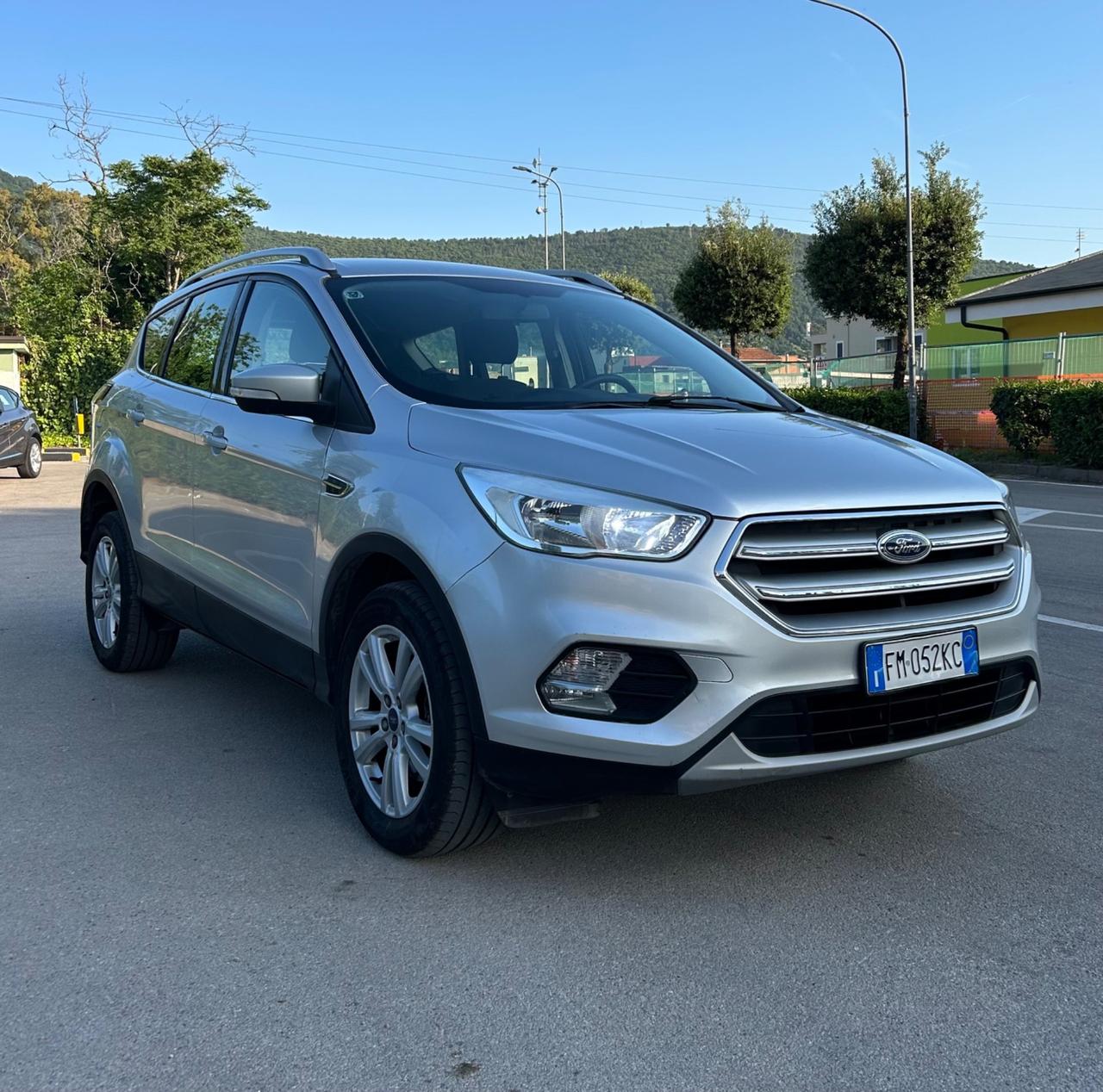 Ford Kuga 1.5 TDCI 120 CV S&S 2WD ST-Line