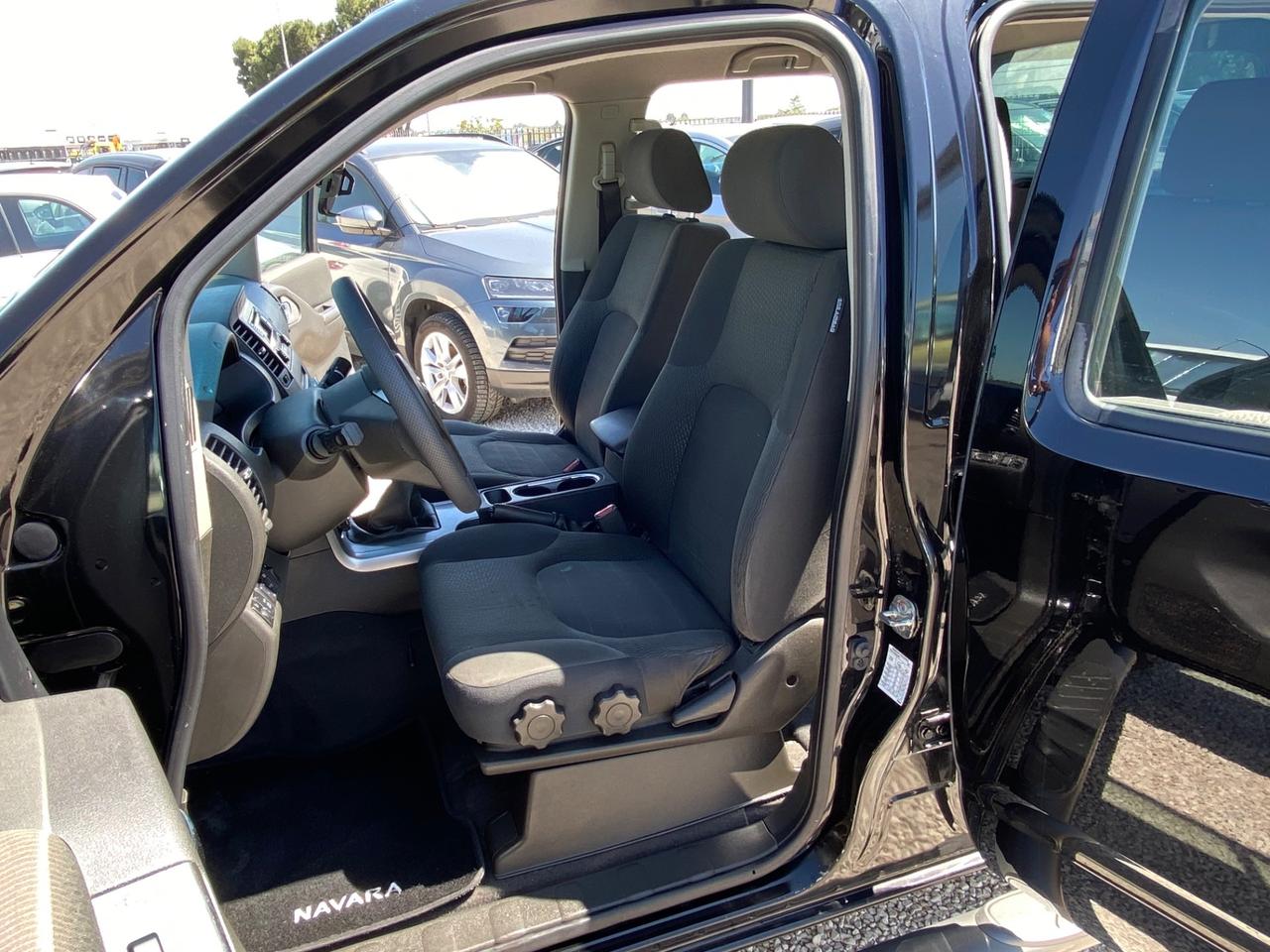 Nissan Navara N1 AUTOCARRO GANCIO TRAINO 2.5 dCi 190CV 4 porte Double Cab Sport