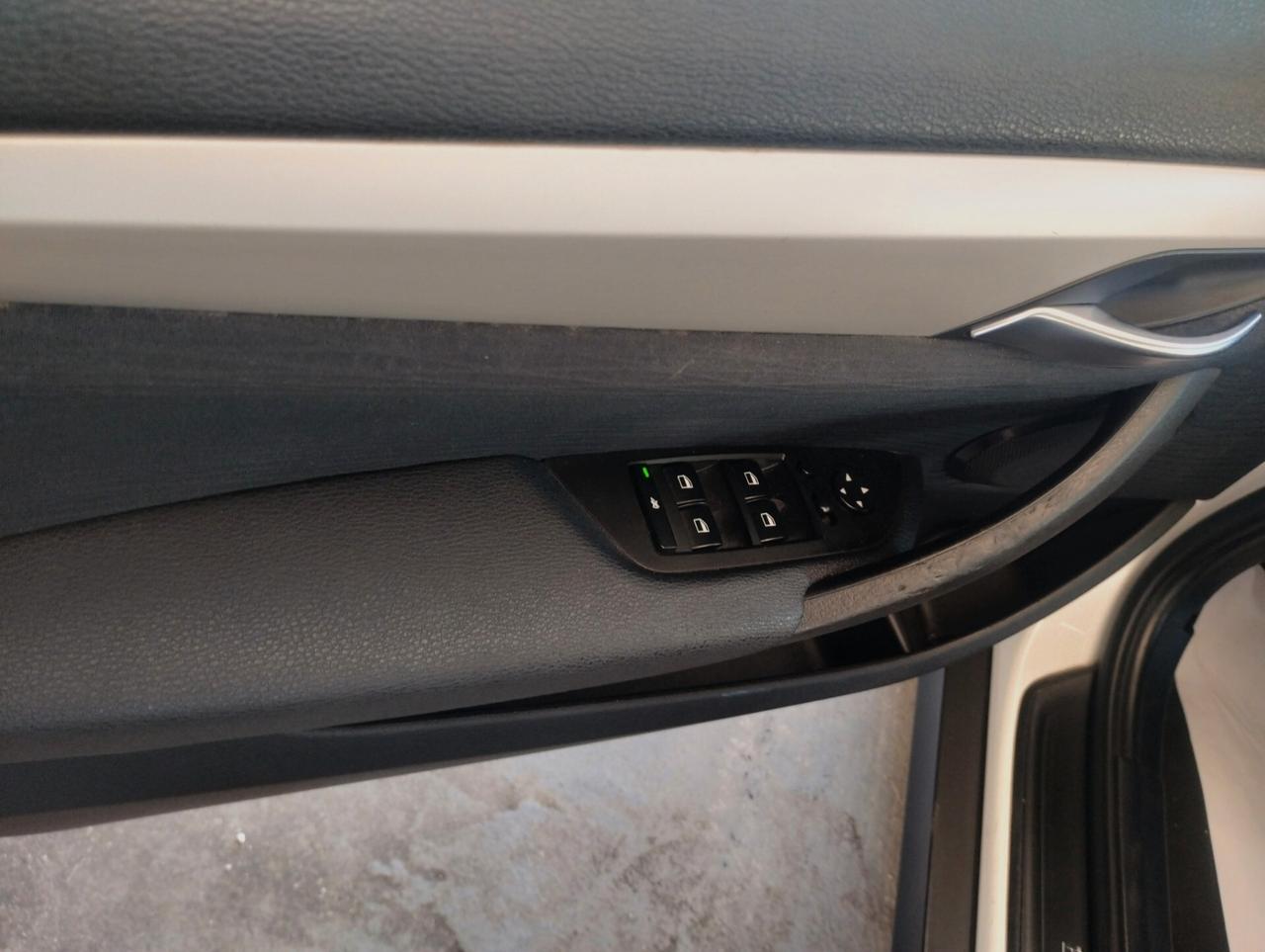 Bmw X1 xDrive18d Sport Line