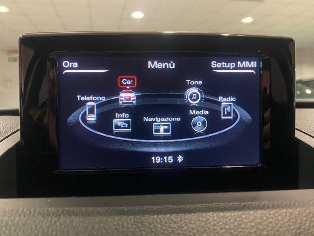 AUDI Q3 2.0 TDI 150 CV Business