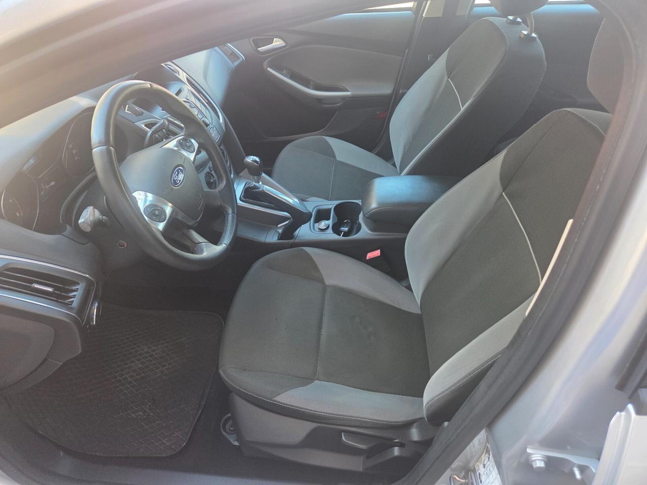 FORD FOCUS BERLINA 1.6 TDCI 115 CV KMCERTIF