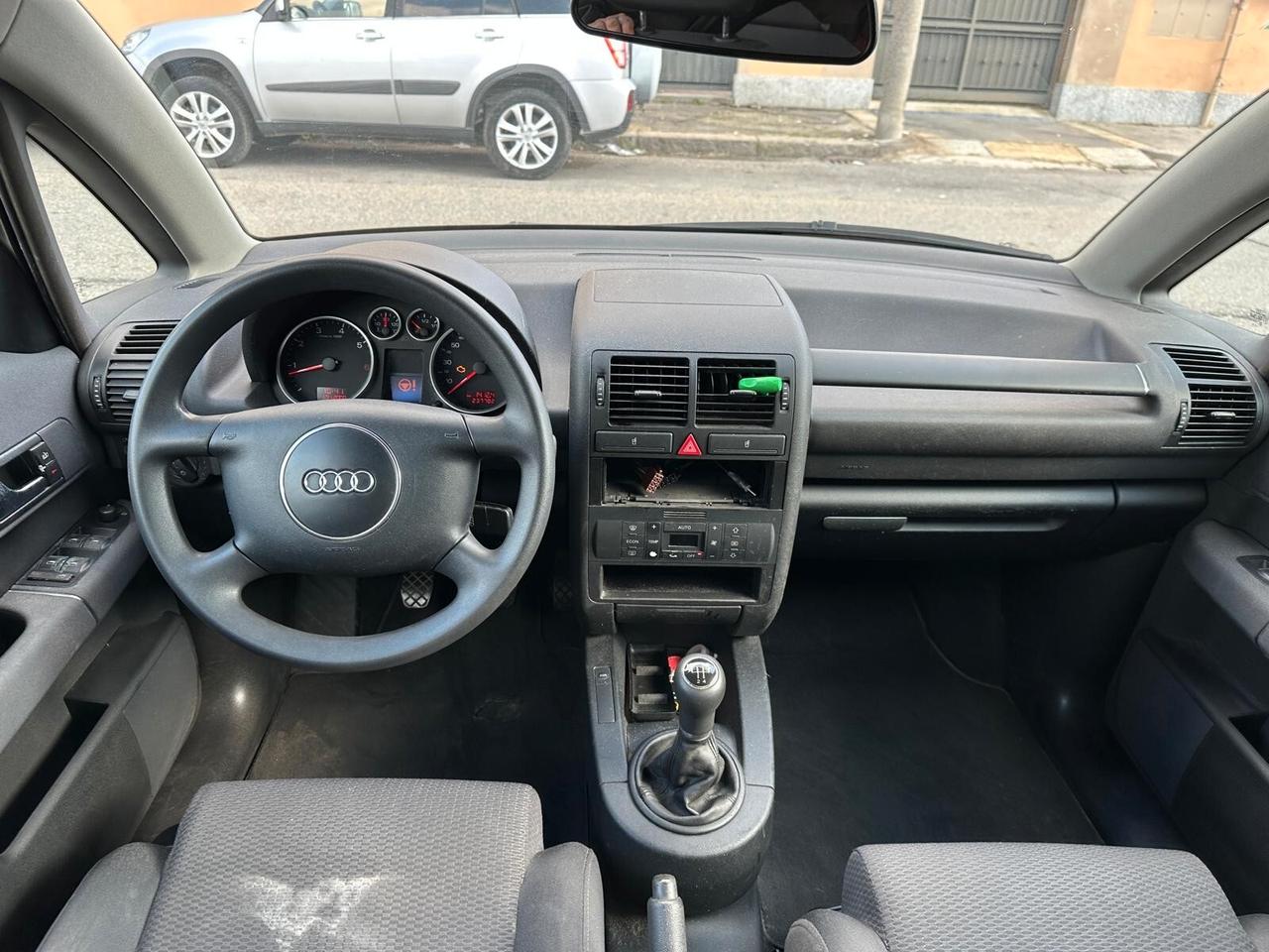 Audi A2 1.4 16V Top