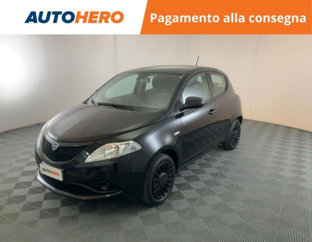 LANCIA Ypsilon 1.0 FireFly 5 porte S&S Hybrid Ecochic Silver