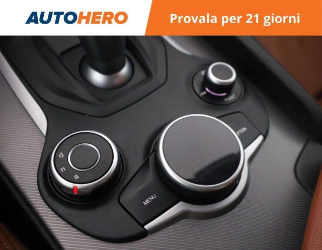ALFA ROMEO Giulia 2.2 Turbodiesel 210 CV AT8 AWD Q4 Veloce