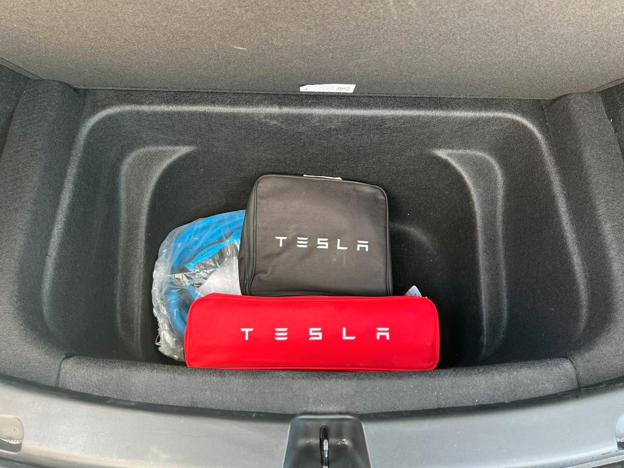 Tesla Model Y Performance AWD
