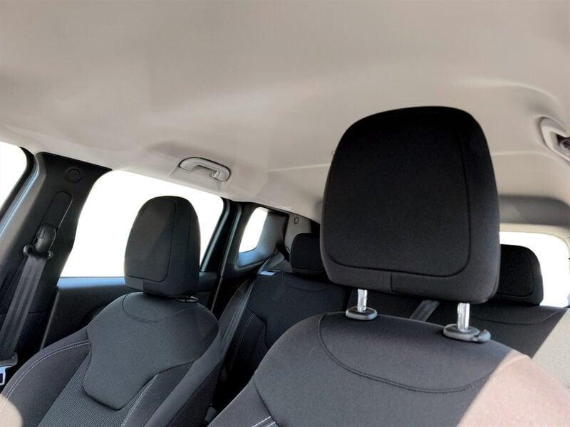 Jeep Renegade 2024 1.5 turbo t4 mhev Altitude 2wd dct