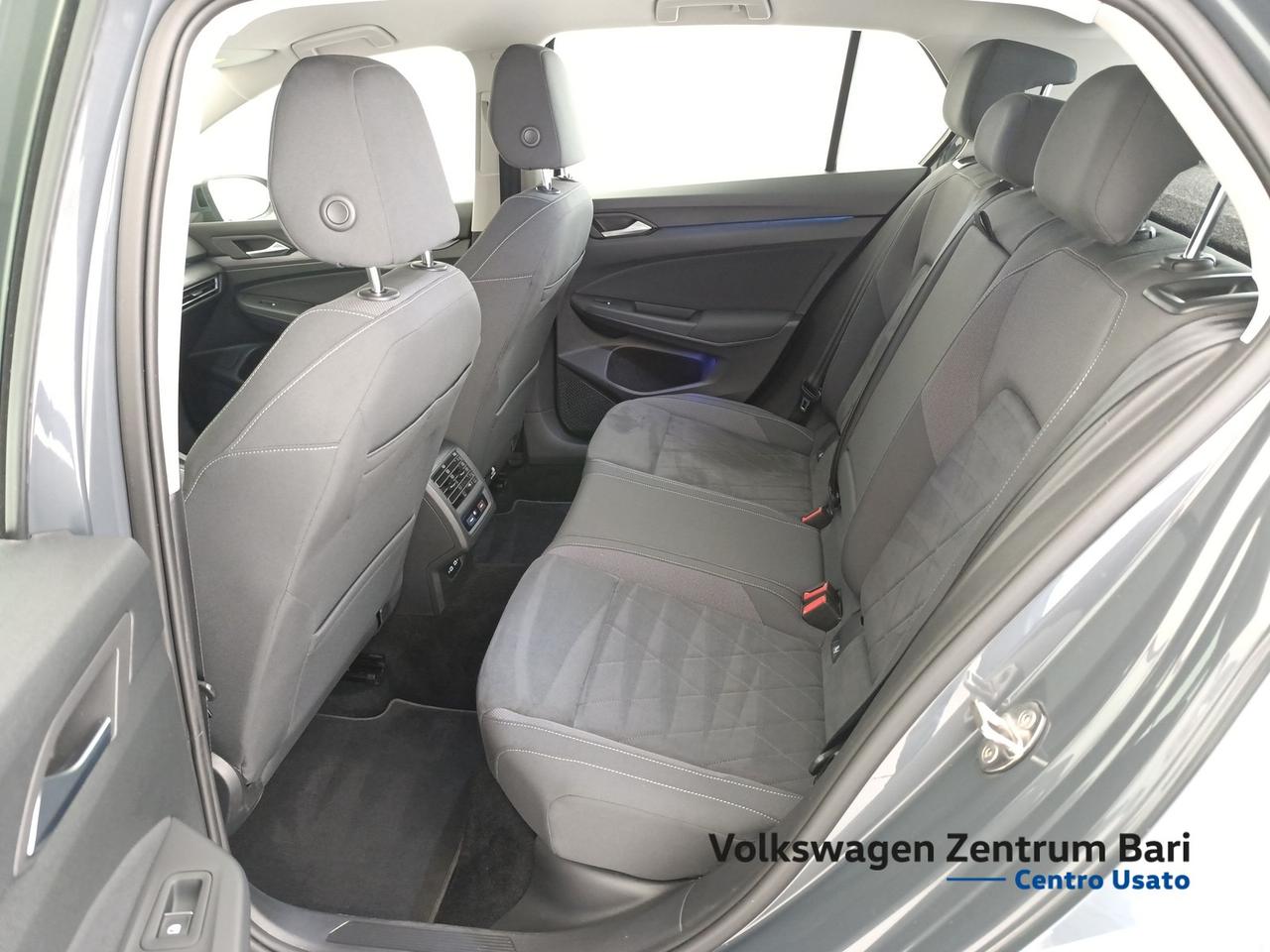 Volkswagen Golf 1.5 tgi style 130cv dsg
