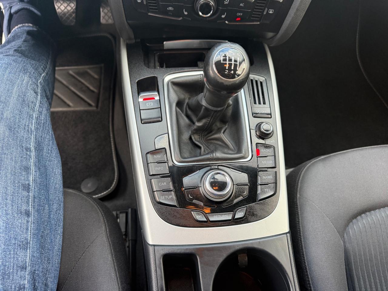 Audi A4 Avant 2.0 TDI 120 CV S-LINE