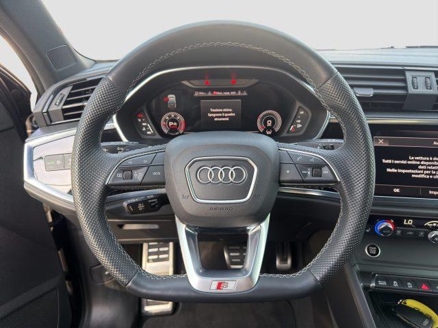 AUDI Q3 Q3 SPB 40 TDI quattro S tronic Identity Black