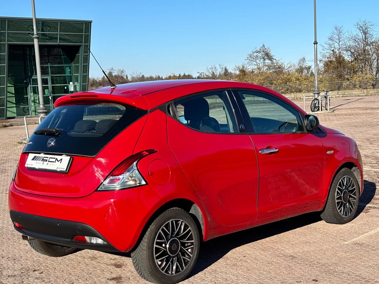 Lancia Ypsilon 1.2 5 B/GPL Ecochic 30º edt. NEOPATENTATI