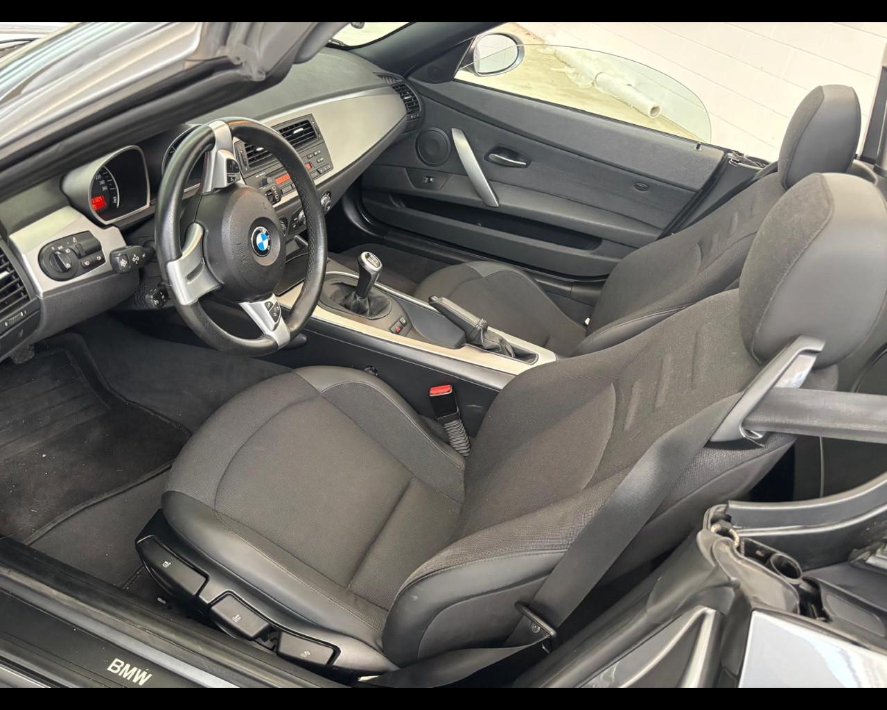 BMW Z4 E86 Roadster - Z4 Roadster 2.0i