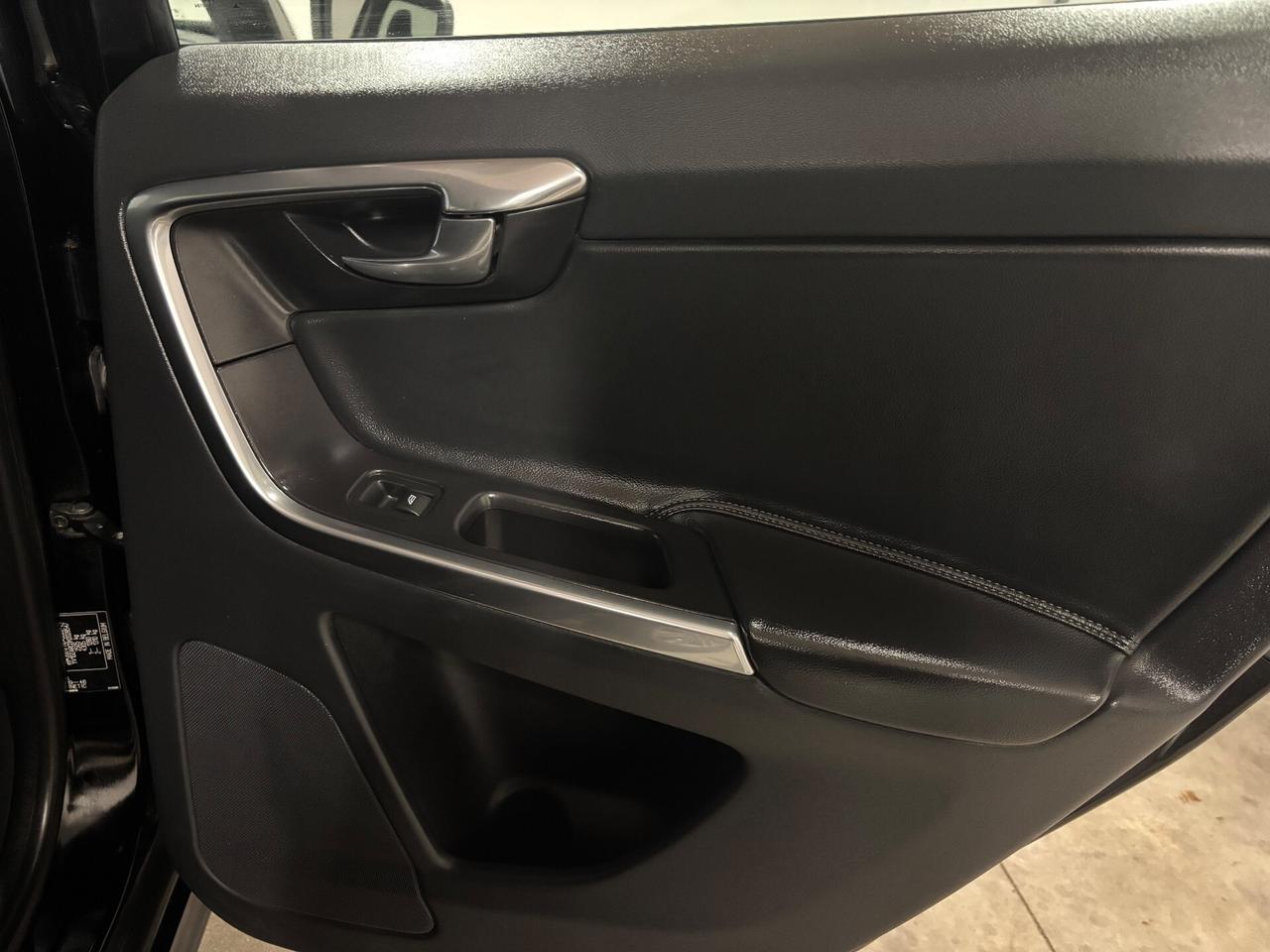 Volvo XC 60 D3 Geartronic Summum AUTOMATICA