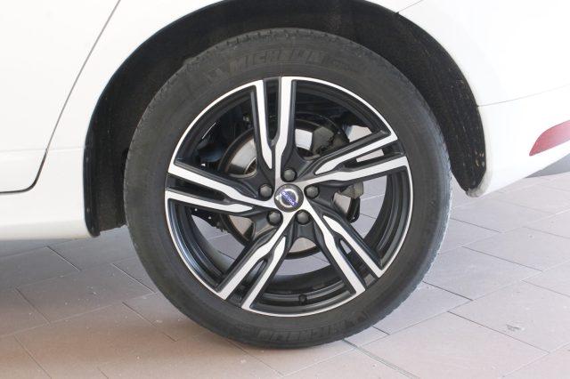 VOLVO XC60 D4 Awd Geartronic R-design Unicoprop. Pelle