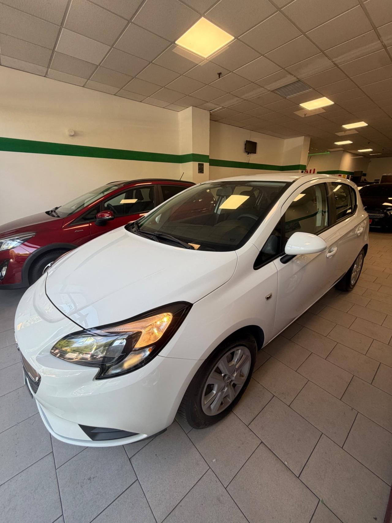 Opel Corsa 1.2 5 porte n-Joy