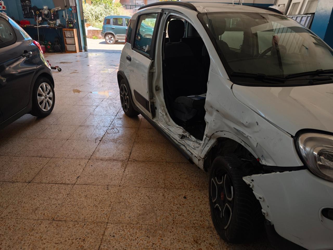 Fiat Panda 1.0 FireFly S&S Hybrid City Life INCIDENTATA
