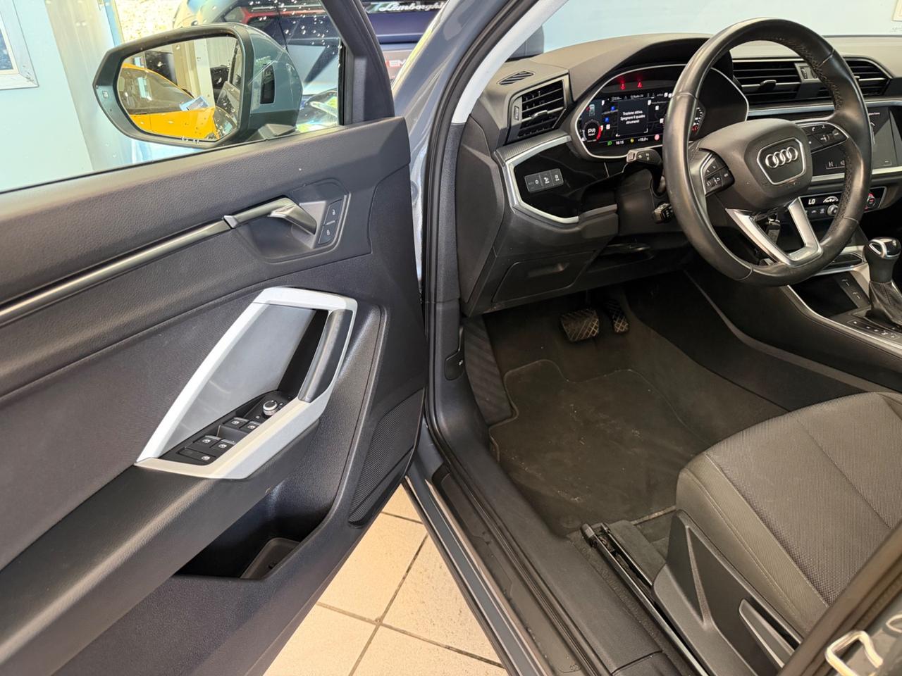 Audi Q3 35 TDI S tronic line edition