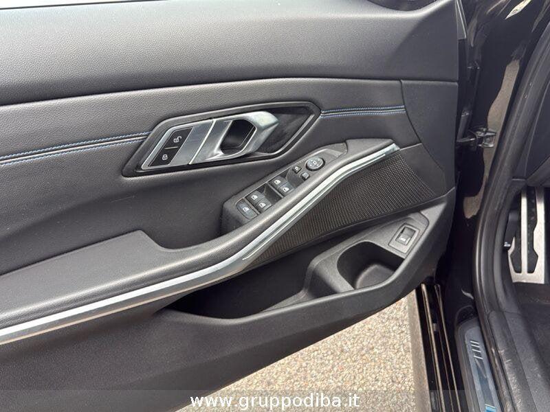 BMW Serie 3 G21 2022 Touring 320d Touring mhev 48V xdrive MSport auto