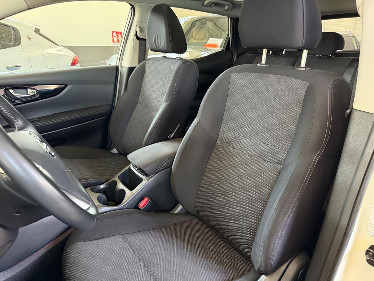 Nissan Qashqai 1.5 dCi N-Connecta