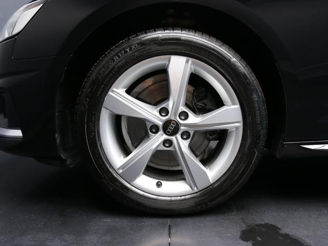 AUDI A4 Avant 35 TDI 163CV S Tronic Business Advanced
