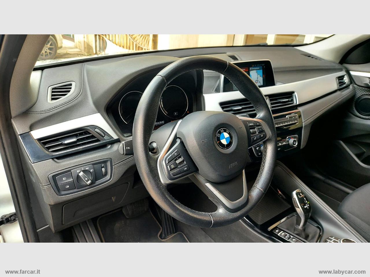 BMW X2 SDrive18d Business-X