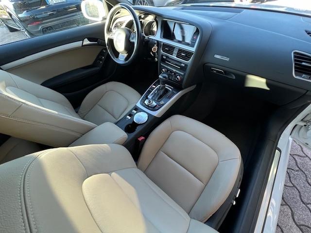 Audi A5 Cabrio 2.0 tdi 190cv S-line, Navi, Pelle, 19"