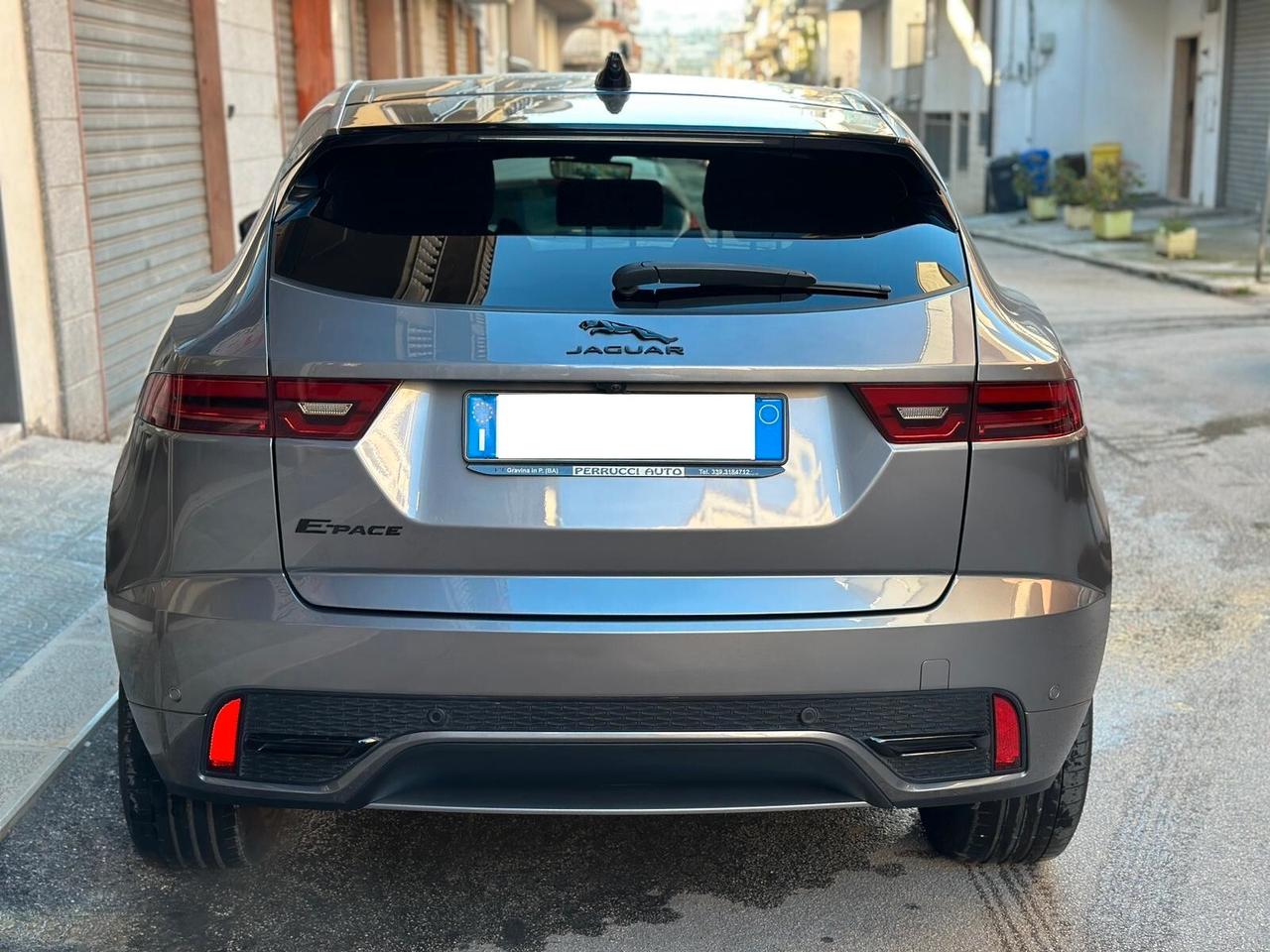 Jaguar E-Pace 2.0D 163CV AWD Auto R-Dynamic TETTO