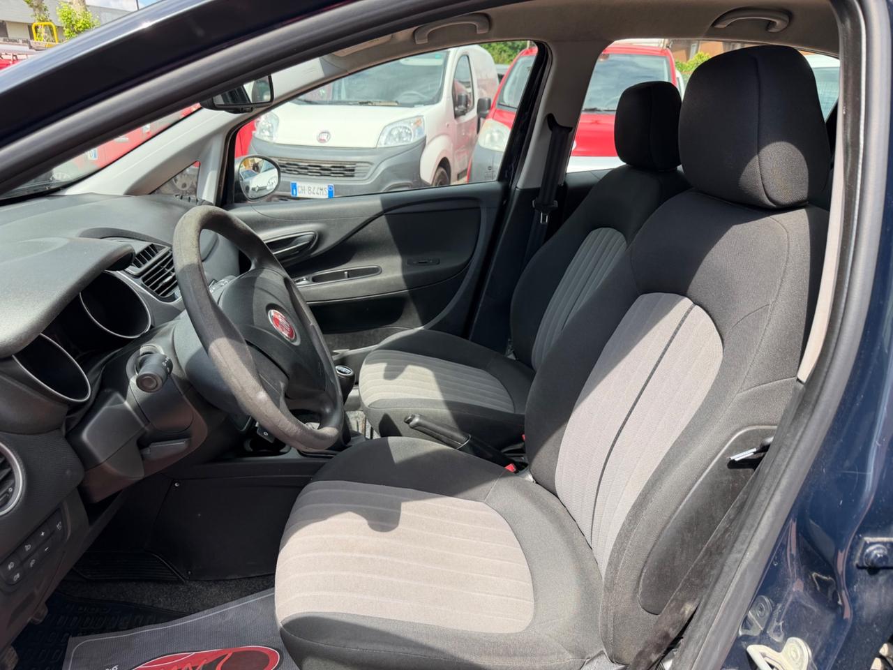 Fiat Punto 1.3 MJT II S&S 95 CV 5 porte Street
