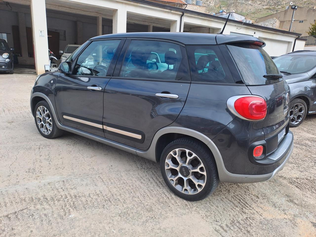 Fiat 500L 1.3 Multijet 95 CV Dualogic Trekking