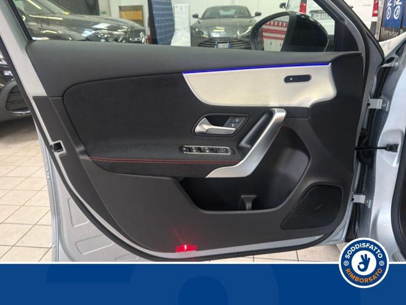 Mercedes-Benz Classe A 180d Automatic AMG Line Premium