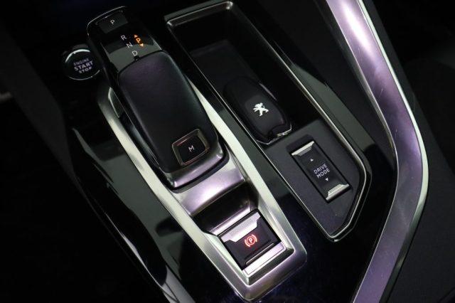 PEUGEOT 3008 3008 BlueHDi 130 S&S EAT8 GT