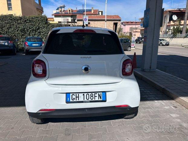 Smart Forfour 70 1.0 71 cv ,km 65 mila
