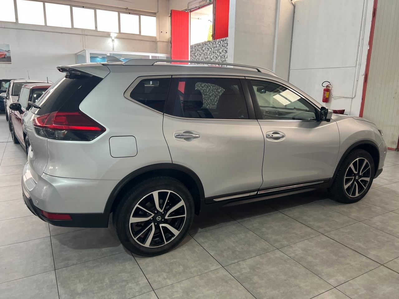 Nissan X-Trail 2.0 177 CV Tekna 4wd 7posti xtronic