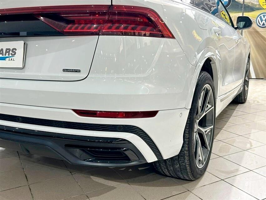 Audi Q8 50 TDI 286 CV quattro tiptronic Sport
