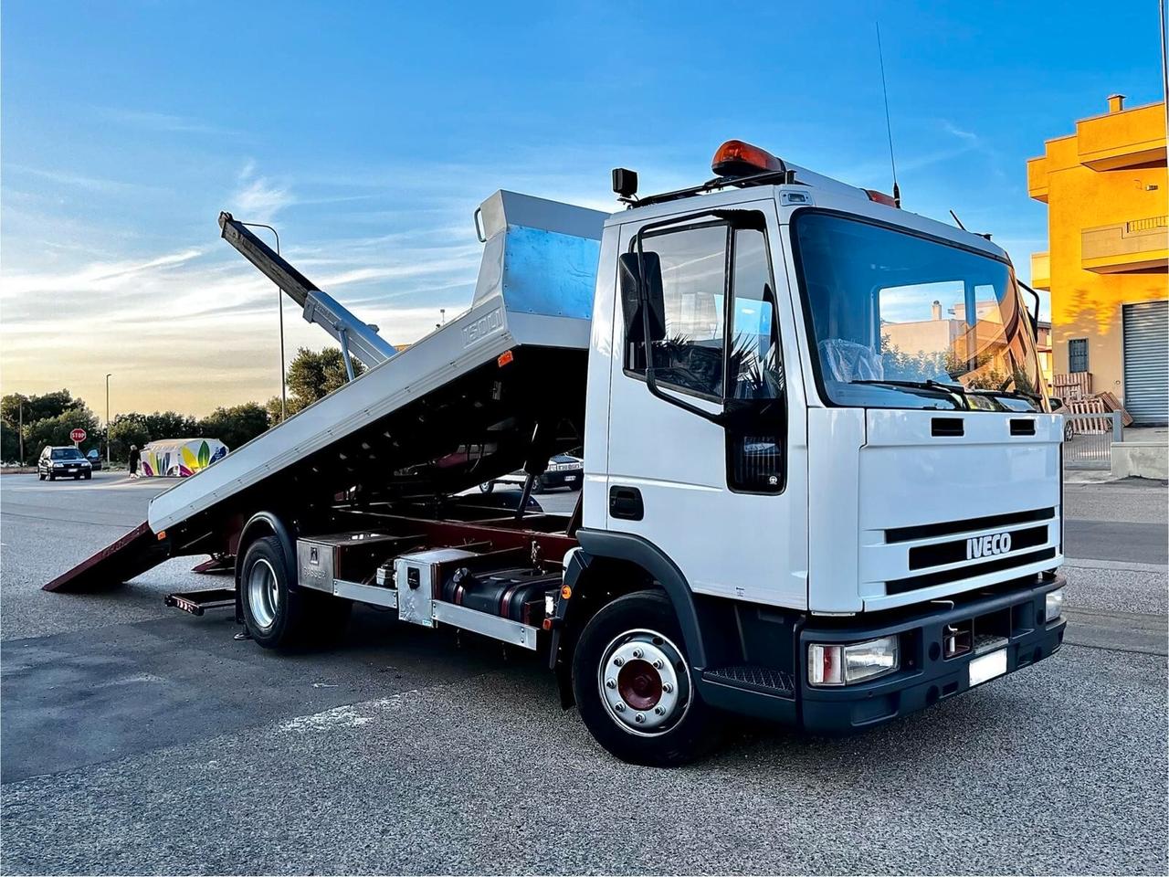 CARROATTREZZI IVECO EUROCARGO 80E15 ISOLI