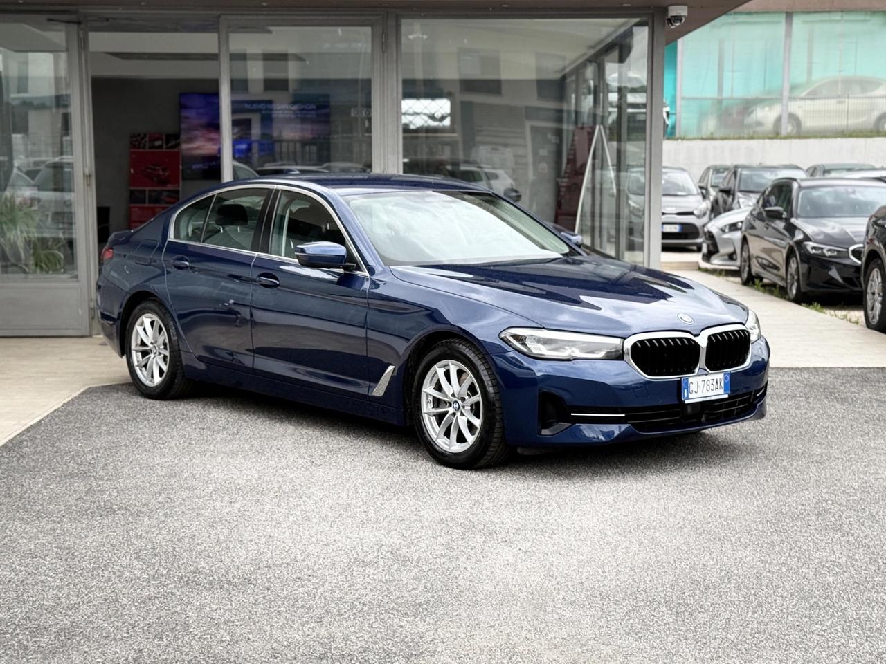 Bmw 520 Diesel 48V 190CV E6 - 2022