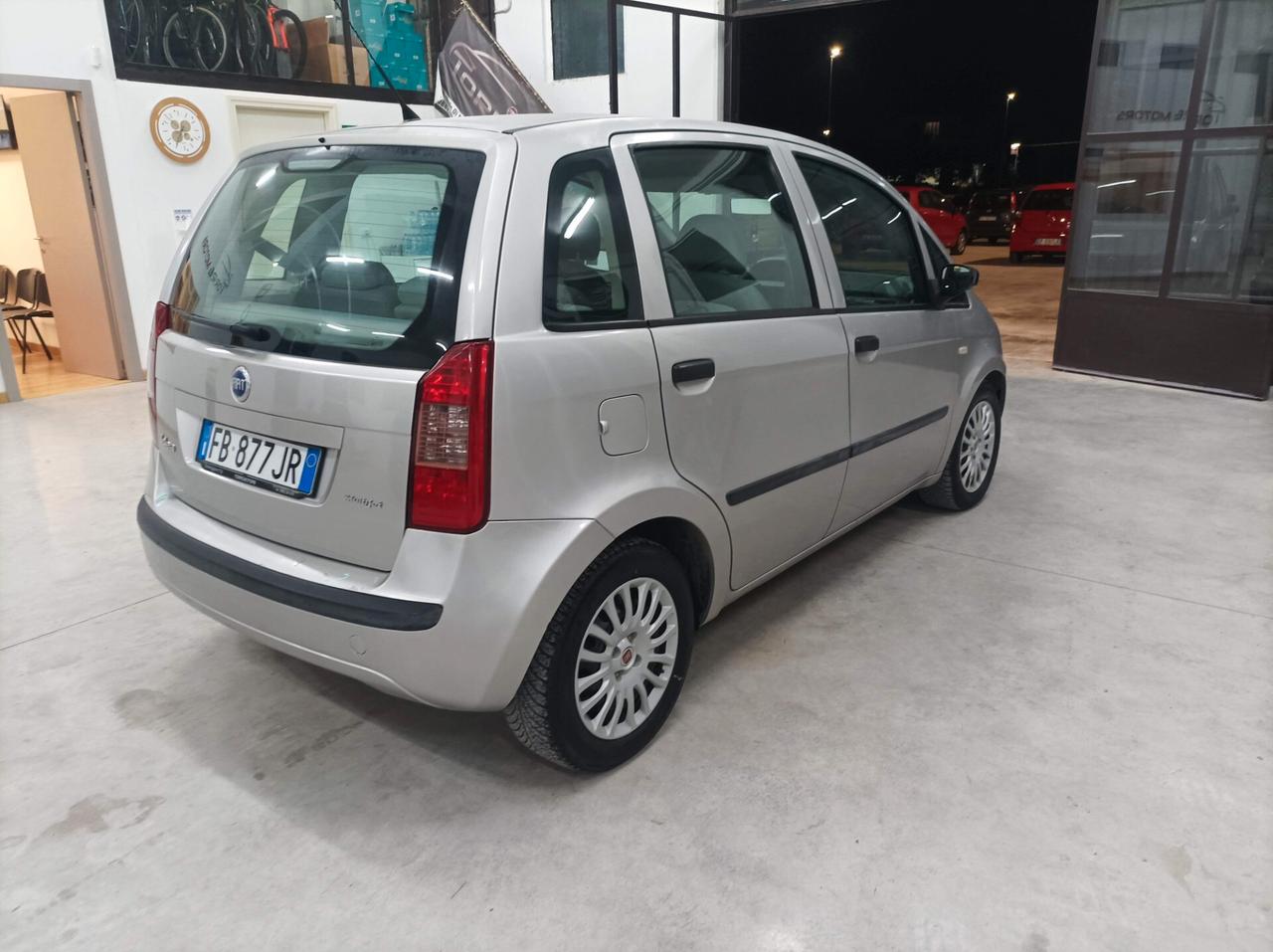 Fiat Idea 1.3 Multijet 16V Dynamic 05/2004